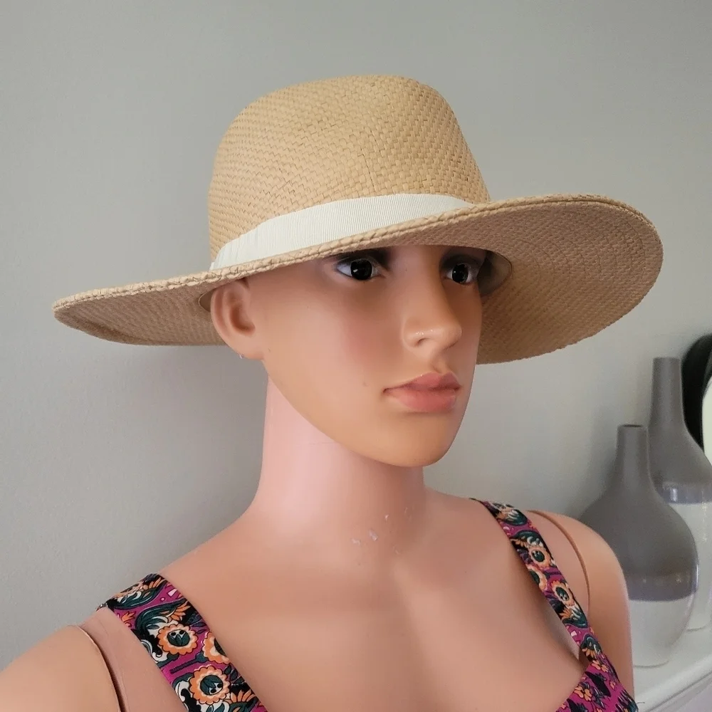 J.crew NWT women's hat.